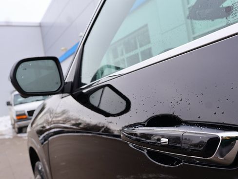 New 2026 GMC Acadia Denali Ultimate w/ LPO, Floor Liner Package image 10