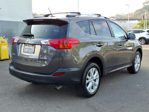Used 2015 Toyota RAV4 Limited w/ Technology Package FWD image 4