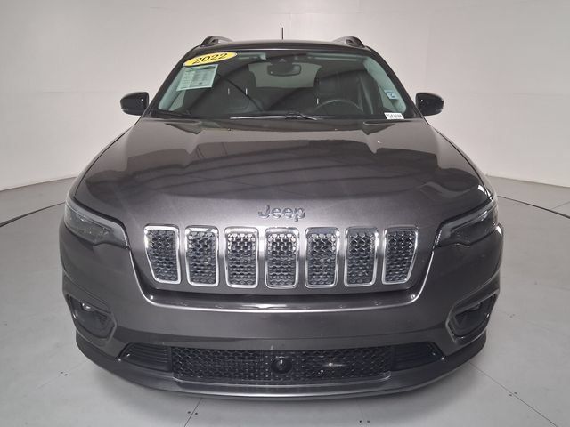 Used 2022 Jeep Cherokee Latitude Lux w/ Mopar Interior Package AWD/4WD image 8