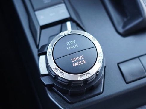 Certified 2025 Toyota 4Runner SR5 image 34