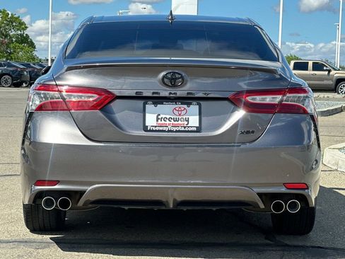 Used 2020 Toyota Camry XSE w/ Navigation Package FWD image 6