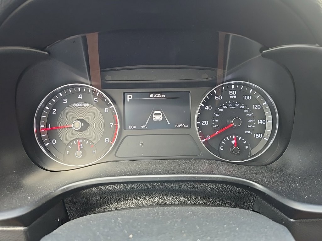 Used 2024 Kia Forte LXS w/ LXS Technology Package FWD image 33