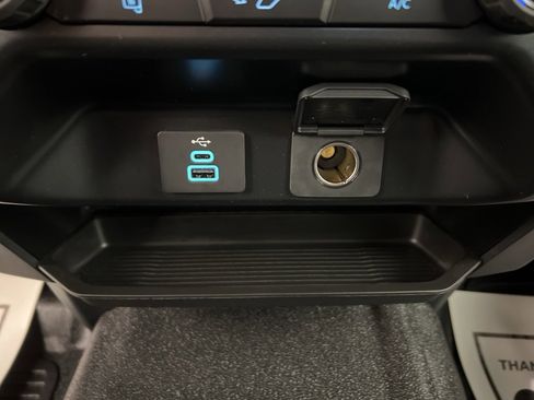 New 2026 Ford F550 4x4 Regular Cab Super Duty image 14