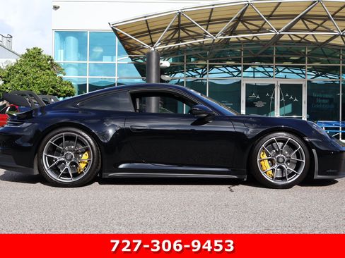 Used 2022 Porsche 911 GT3 RWD image 11
