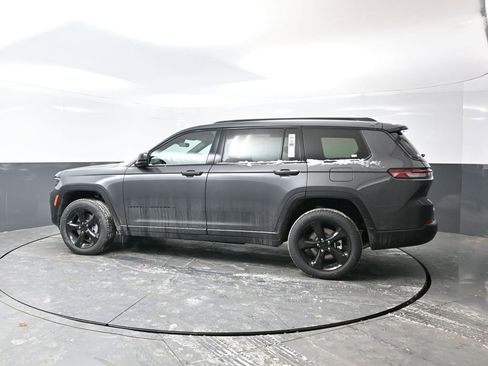 New 2025 Jeep Grand Cherokee L Limited w/ Black Appearance Package image 7