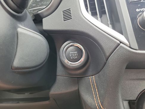 Used 2020 Subaru Crosstrek 2.0i Limited w/ Moonroof Package w/Navigation AWD/4WD image 30