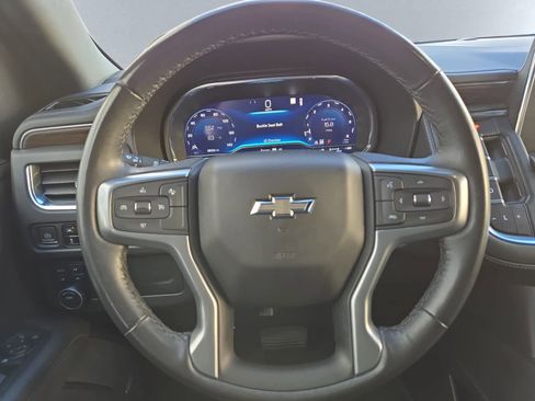 Used 2022 Chevrolet Tahoe Z71 image 18