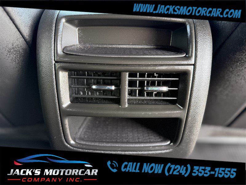 Used 2025 Cadillac XT5 Premium Luxury w/ LPO, Floor Liner Package AWD/4WD image 24