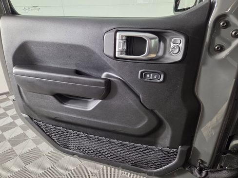 Certified 2020 Jeep Wrangler Unlimited Sport S image 21