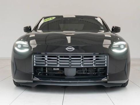 Used 2024 Nissan Z Performance w/ Floor Mat Package RWD image 5