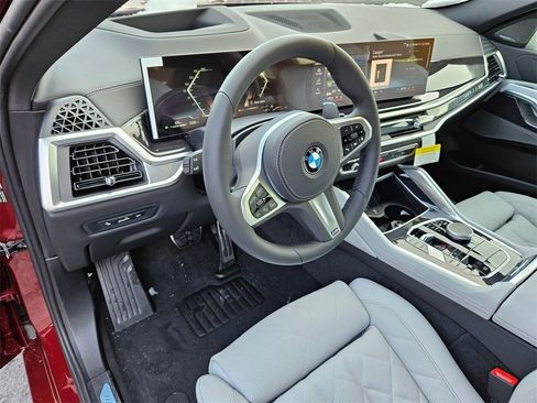 New 2026 BMW X6 xDrive40i w/ Climate Comfort Package image 9