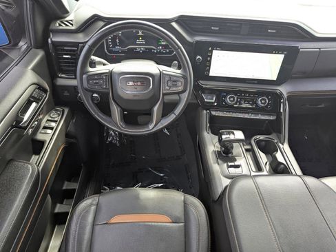 Used 2023 GMC Sierra 1500 AT4 w/ Technology Package image 15