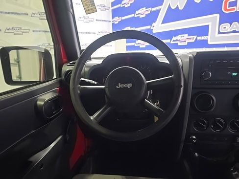Used 2009 Jeep Wrangler X image 2