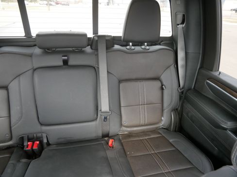 Used 2025 Chevrolet Silverado 3500 High Country w/ Technology Package image 14