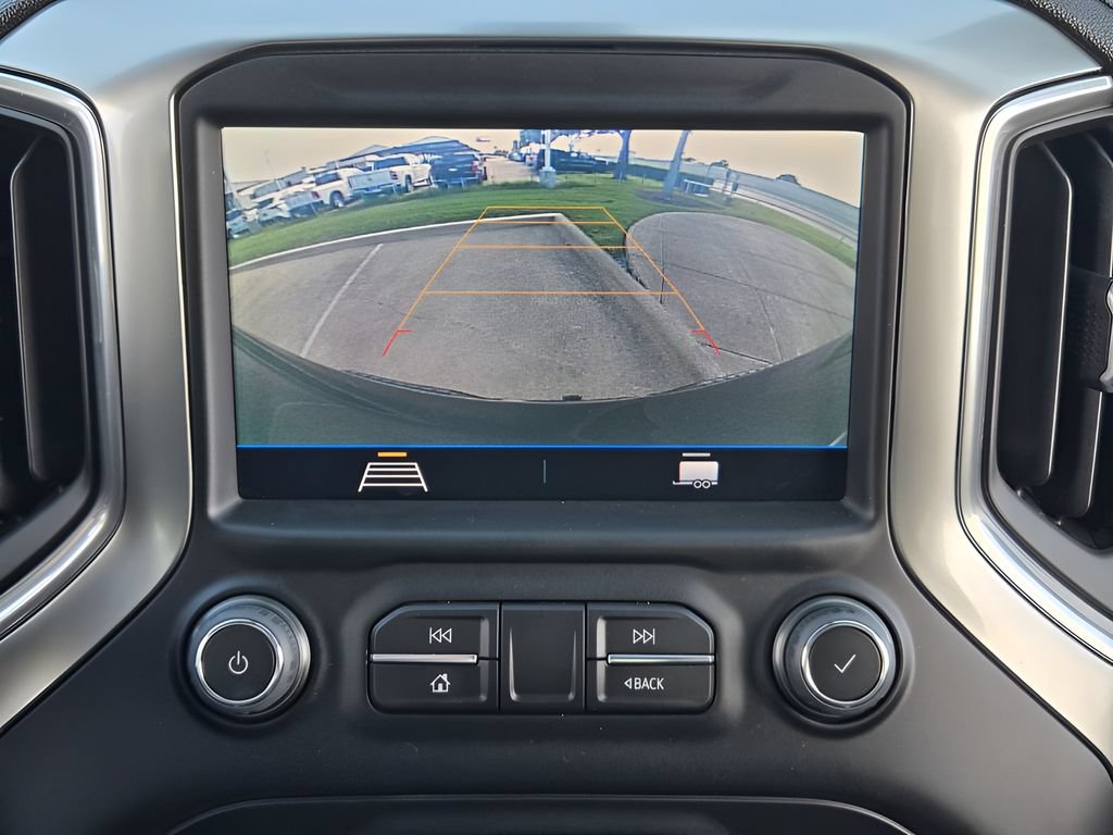 Used 2021 Chevrolet Silverado 1500 RST AWD/4WD image 16