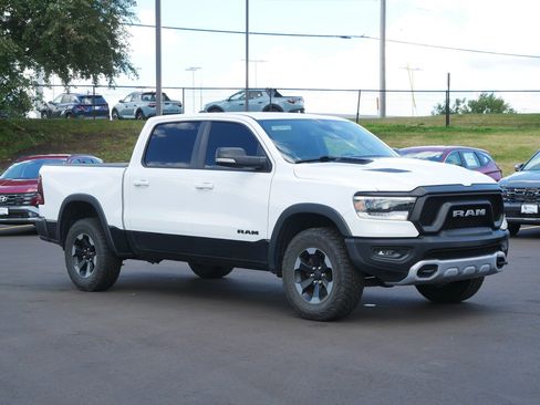Used 2019 RAM 1500 Rebel w/ Rebel Level 1 Equipment Group AWD/4WD image 4