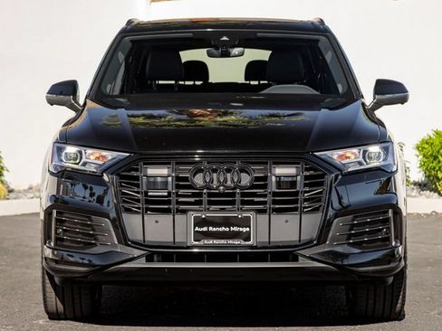 Used 2023 Audi Q7 2.0T Premium Plus w/ Premium Plus Package AWD/4WD image 3