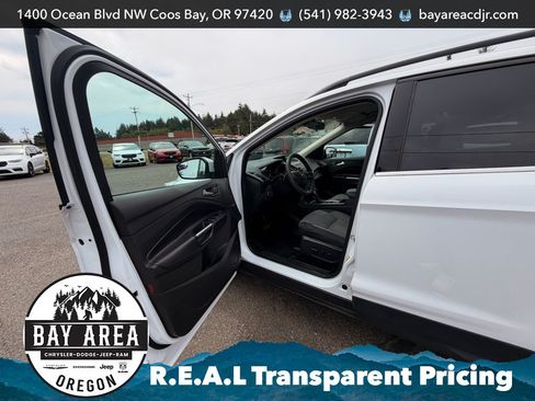 Used 2018 Ford Escape SE AWD/4WD image 10