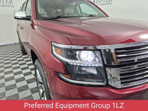 Certified 2018 Chevrolet Suburban Premier AWD/4WD image 11