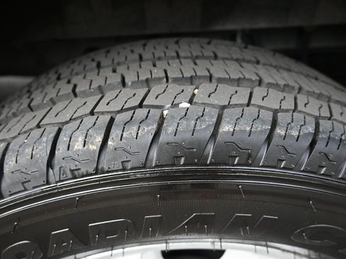 Used 2021 Ford Transit 350 XLT image 14