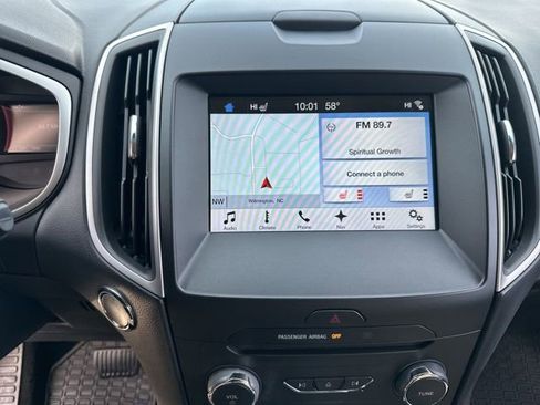 Used 2018 Ford Edge SEL w/ Equipment Group 201A image 14