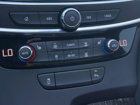 Used 2017 Buick LaCrosse Essence w/ Sun and Shade Package FWD image 18