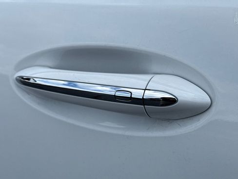Certified 2023 Buick Encore GX Select FWD image 14