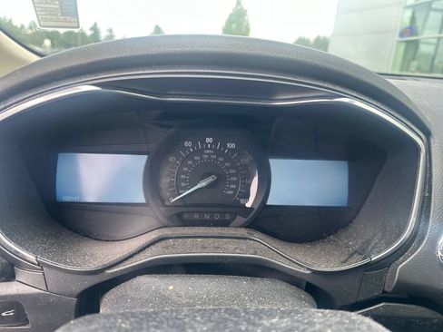 Used 2020 Ford Fusion Titanium AWD/4WD image 15