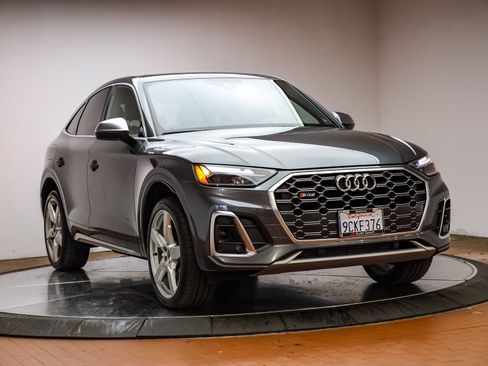 Used 2022 Audi SQ5 Premium image 3