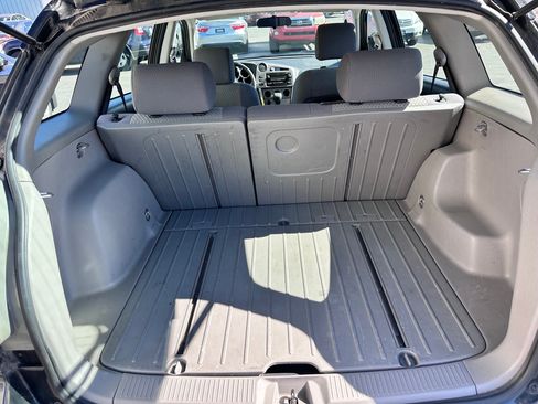 Used 2005 Toyota Matrix FWD image 8