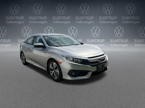 Used 2018 Honda Civic EX-T image 8