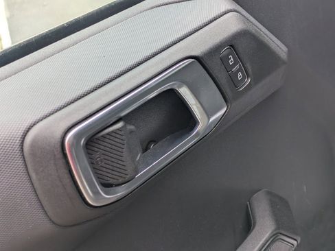 Used 2025 Ford Bronco Big Bend image 13