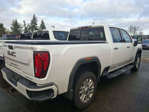 Used 2020 GMC Sierra 3500 Denali image 6