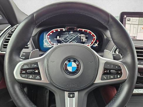 Certified 2025 BMW X4 xDrive30i w/ Premium Package image 16