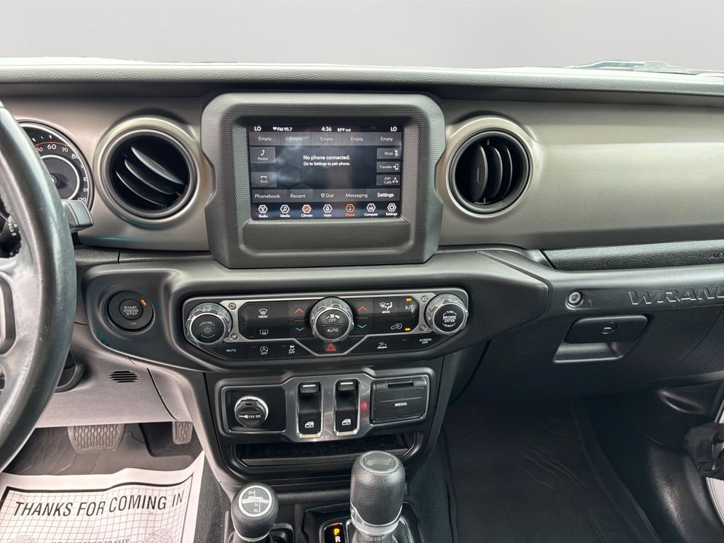 Used 2022 Jeep Wrangler Sport AWD/4WD image 16