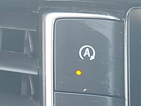 Certified 2024 Buick Enclave Premium image 50