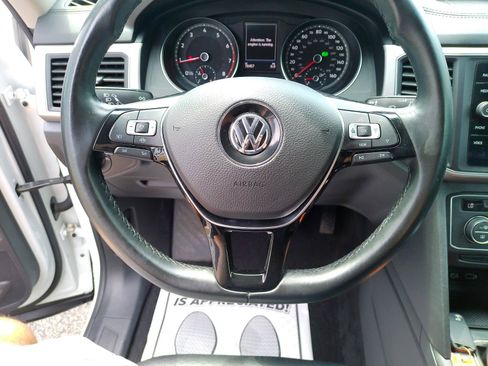 Used 2018 Volkswagen Atlas SE AWD/4WD image 12