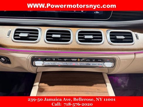 Used 2020 Mercedes-Benz GLE 350 4MATIC w/ MBUX Technology Package image 30