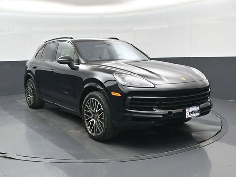 Used 2020 Porsche Cayenne AWD/4WD image 1