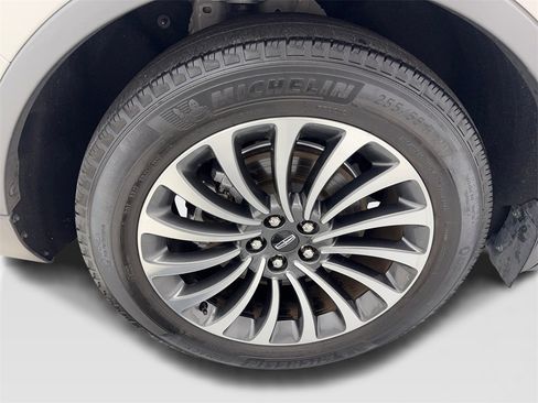 Used 2022 Lincoln Aviator Reserve w/ Equipment Group 201A image 86