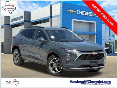 Used 2025 Chevrolet Trax LT w/ LT Convenience Package