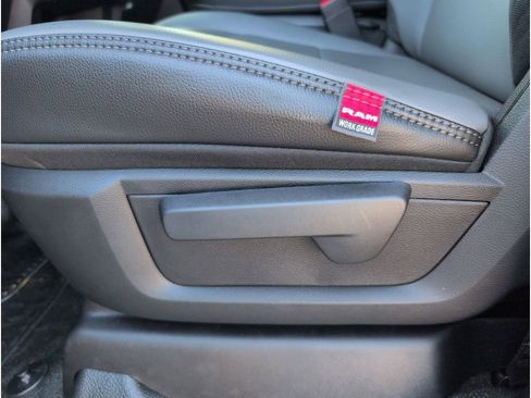 New 2026 RAM 5500 Tradesman w/ Chrome Appearance Group image 12