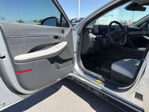 New 2026 Hyundai Sonata Limited image 10