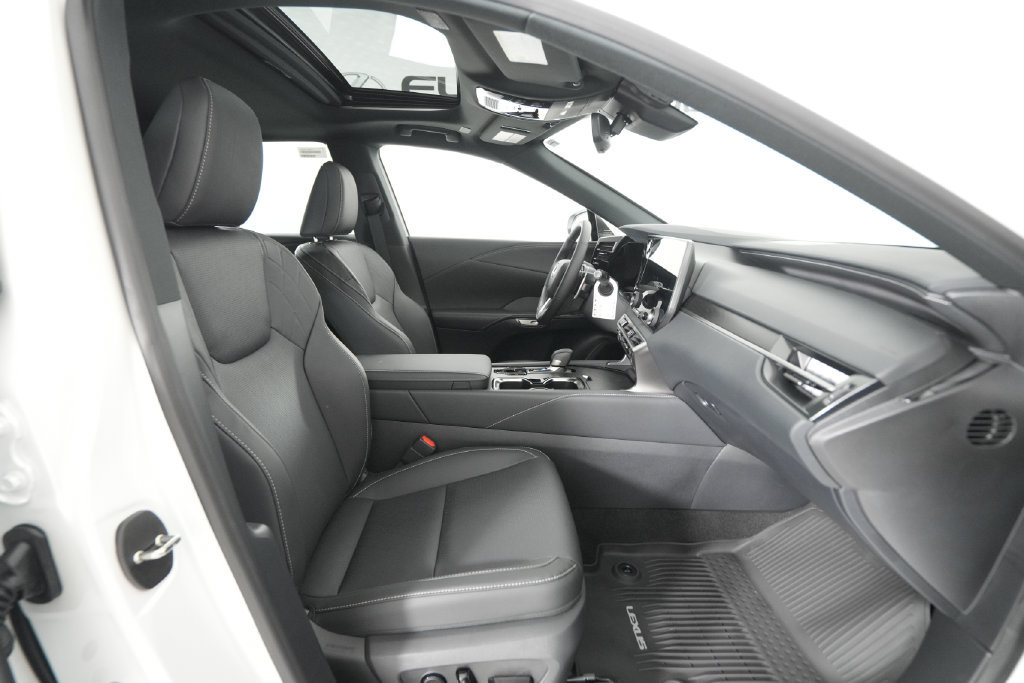 New 2026 Lexus RX 350 F Sport FWD image 17