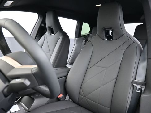 New 2026 BMW iX xDrive45 AWD/4WD image 9