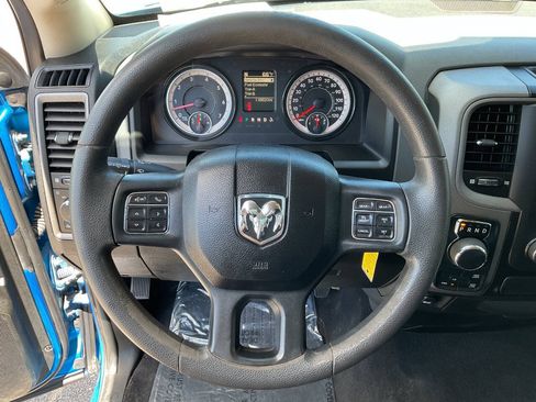 Used 2019 RAM 1500 Express w/ Express Value Package AWD/4WD image 20
