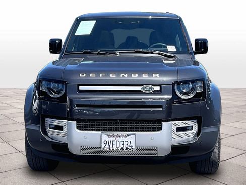 Used 2025 Land Rover Defender 110 S AWD/4WD image 3