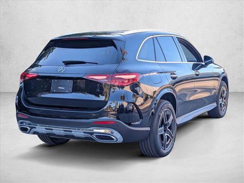 New 2026 Mercedes-Benz GLC 300 image 2