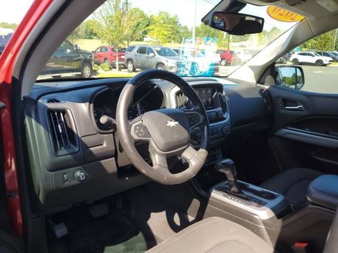 Used 2020 Chevrolet Colorado LT w/ LT Convenience Package RWD image 24