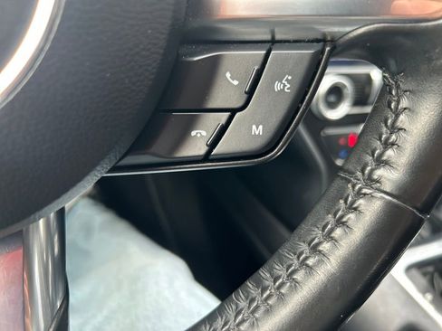 Used 2022 Ford Mustang Premium image 32